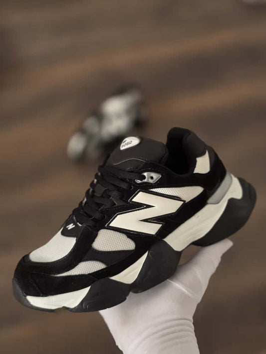 New Balance 9060 · Modelo 03