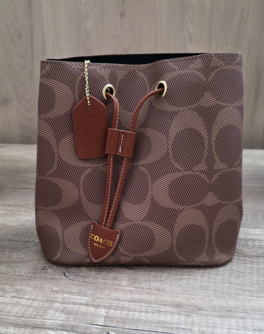 Bolso Tote 11 Coach Marron